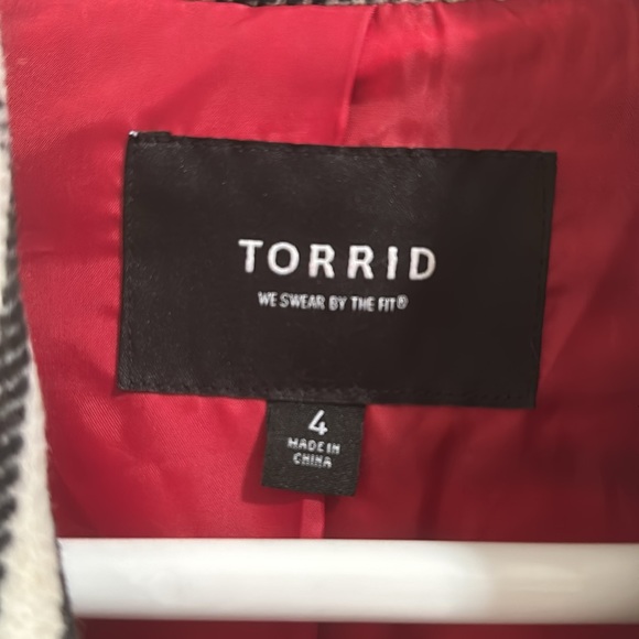 Creamy white and black “almost” buffalo plaid below the knee pea coat style - Picture 2 of 3